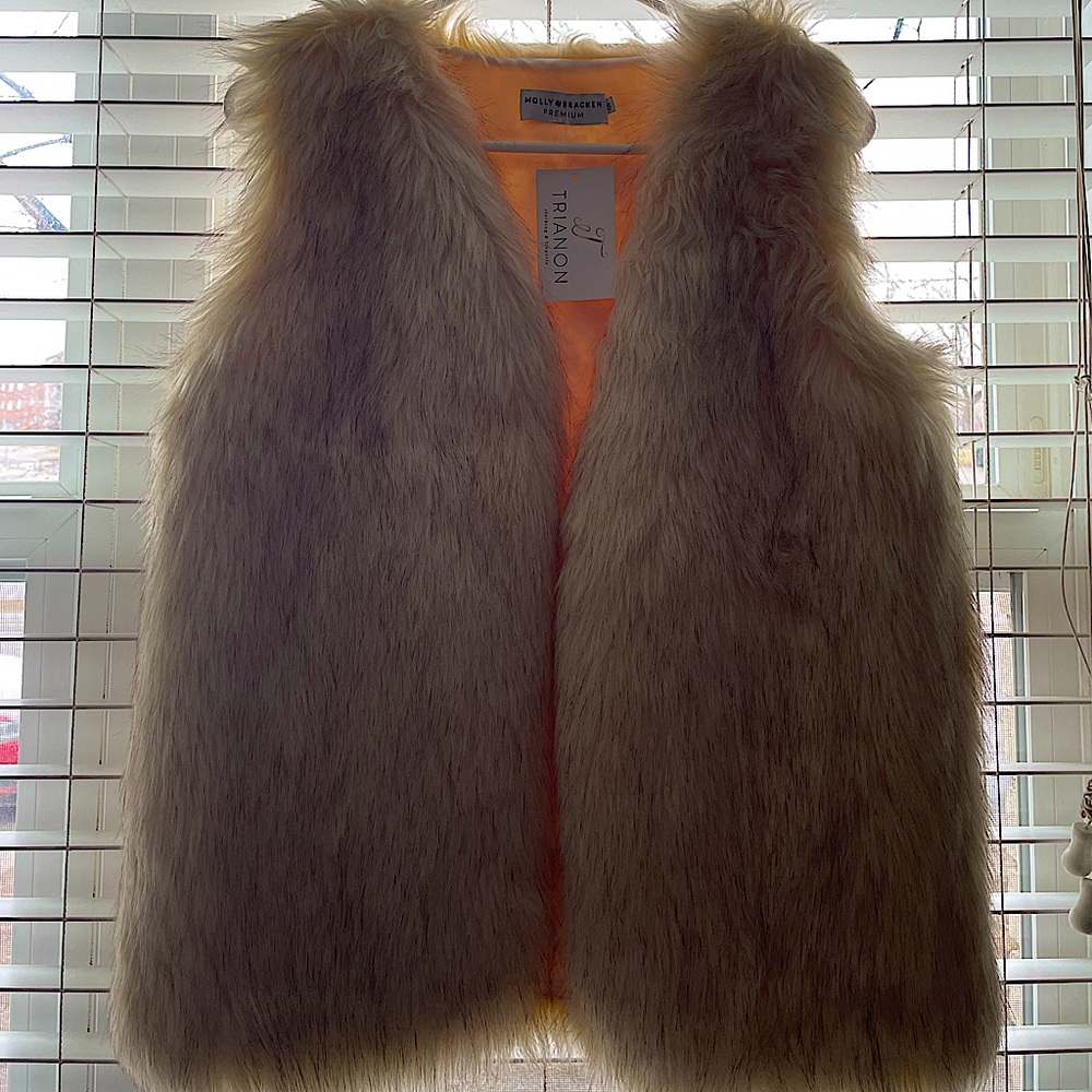 Molly Bracken Premium cardigan / vest faux fur